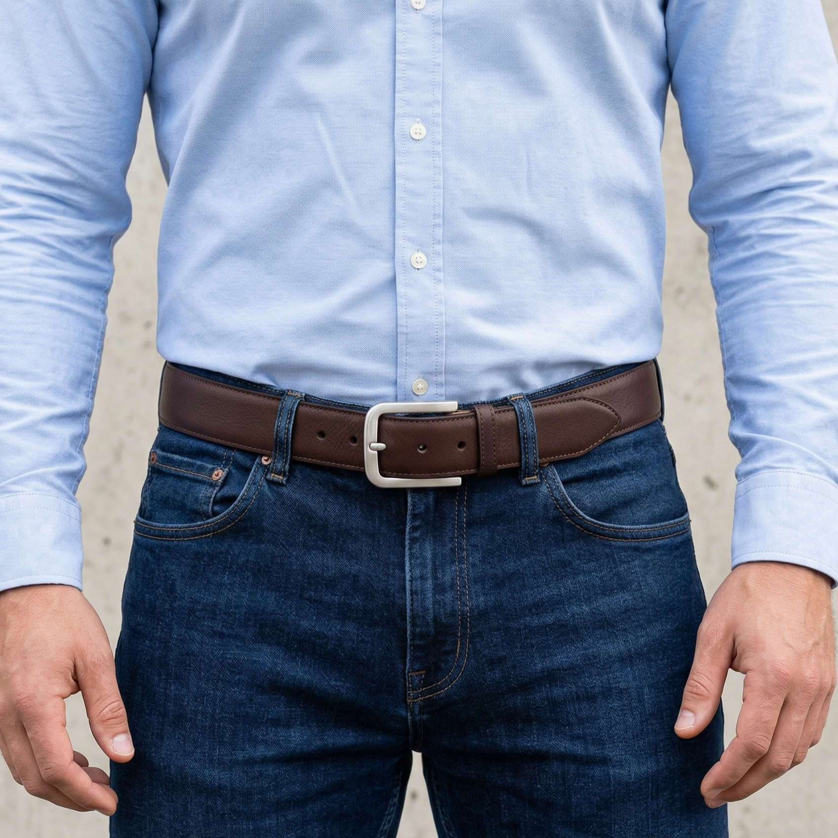 Herren Ledergürtel „Alexander" Braun aus weichem Kobel Sattelsitzleder – 4 cm, Warme, einzigartige Haptik