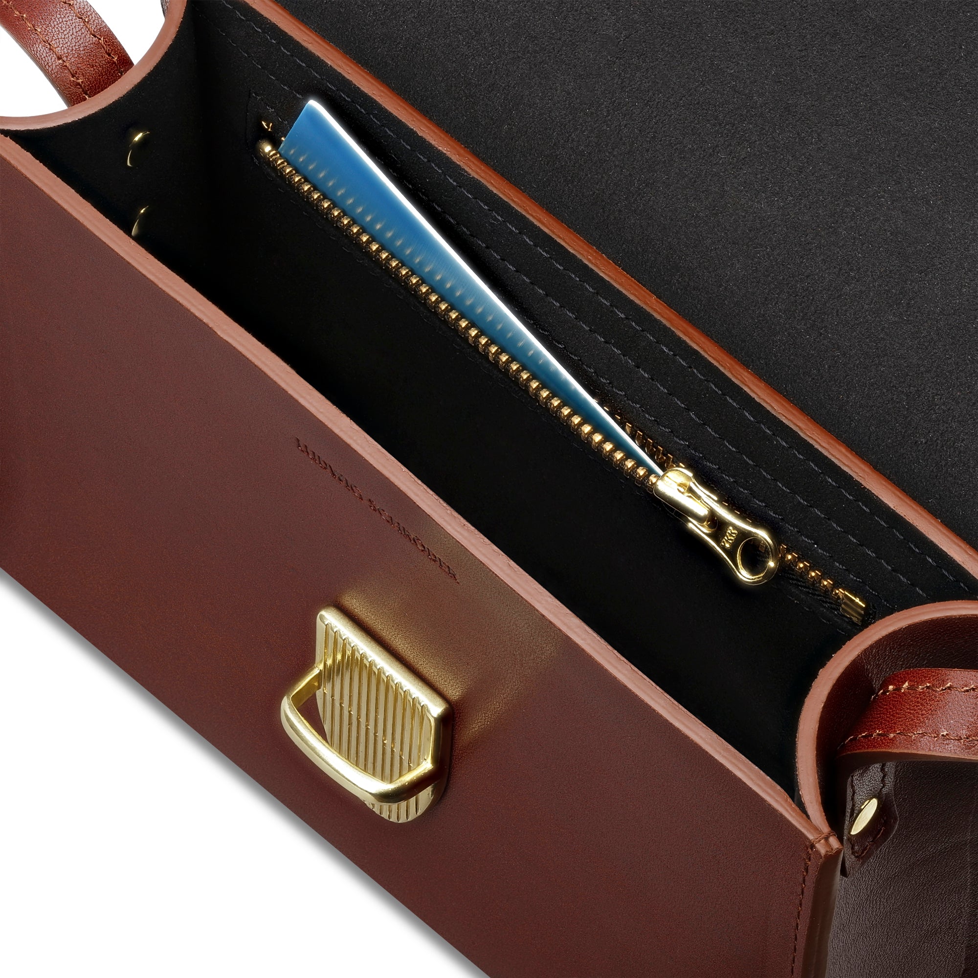 Brottasche „LOTTI“ in Cognac - Handgemachte Damen Handtasche aus pflanzlich gegerbtem Leder