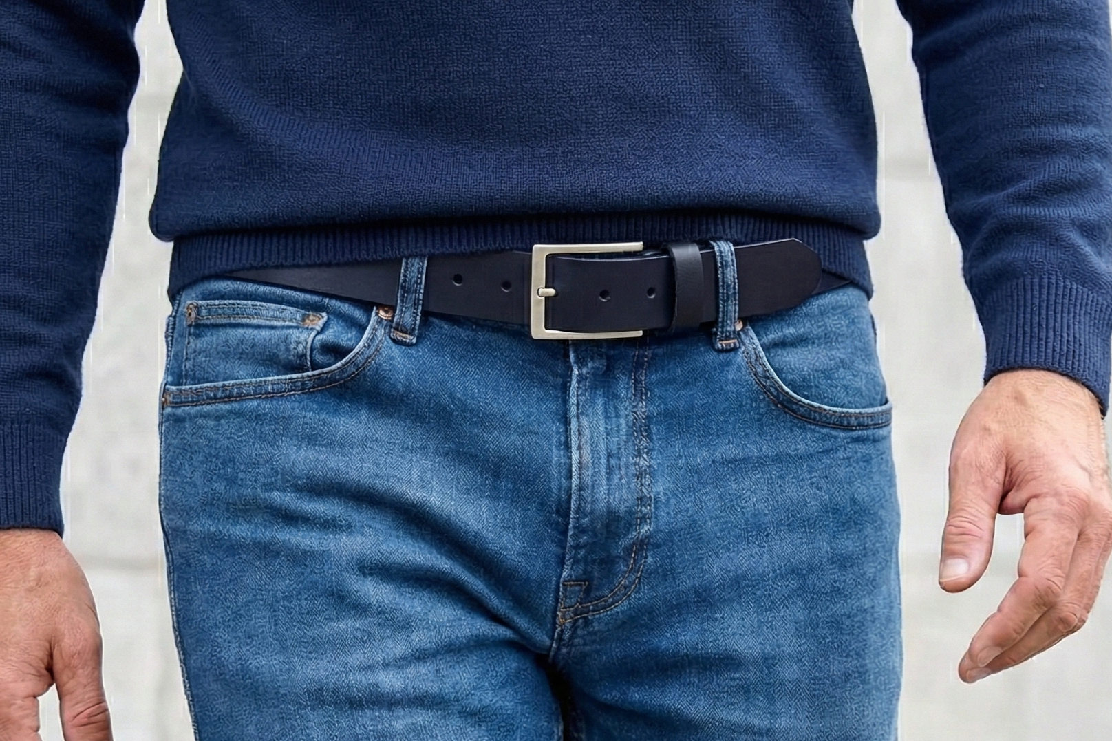 Bestseller: Herren Jeansgürtel in Blau, 4 cm breit: „Vincent“ – unser all-time-classic Ledergürtel zur Jeans - weich und anschmiegsam