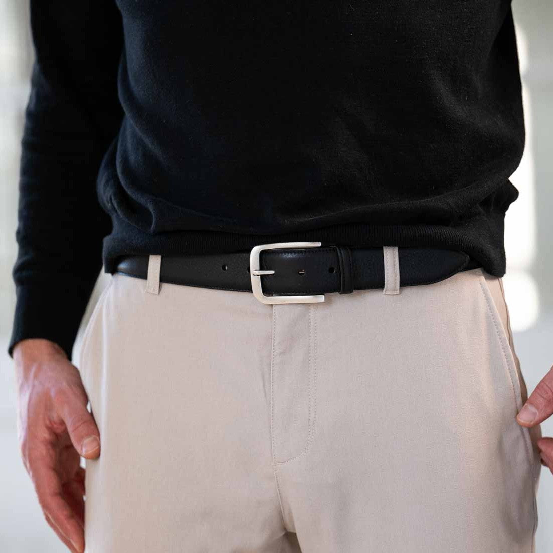 Herren Ledergürtel „Alexander" Schwarz aus weichem Kobel Sattelsitzleder – 4 cm, Warme, einzigartige Haptik