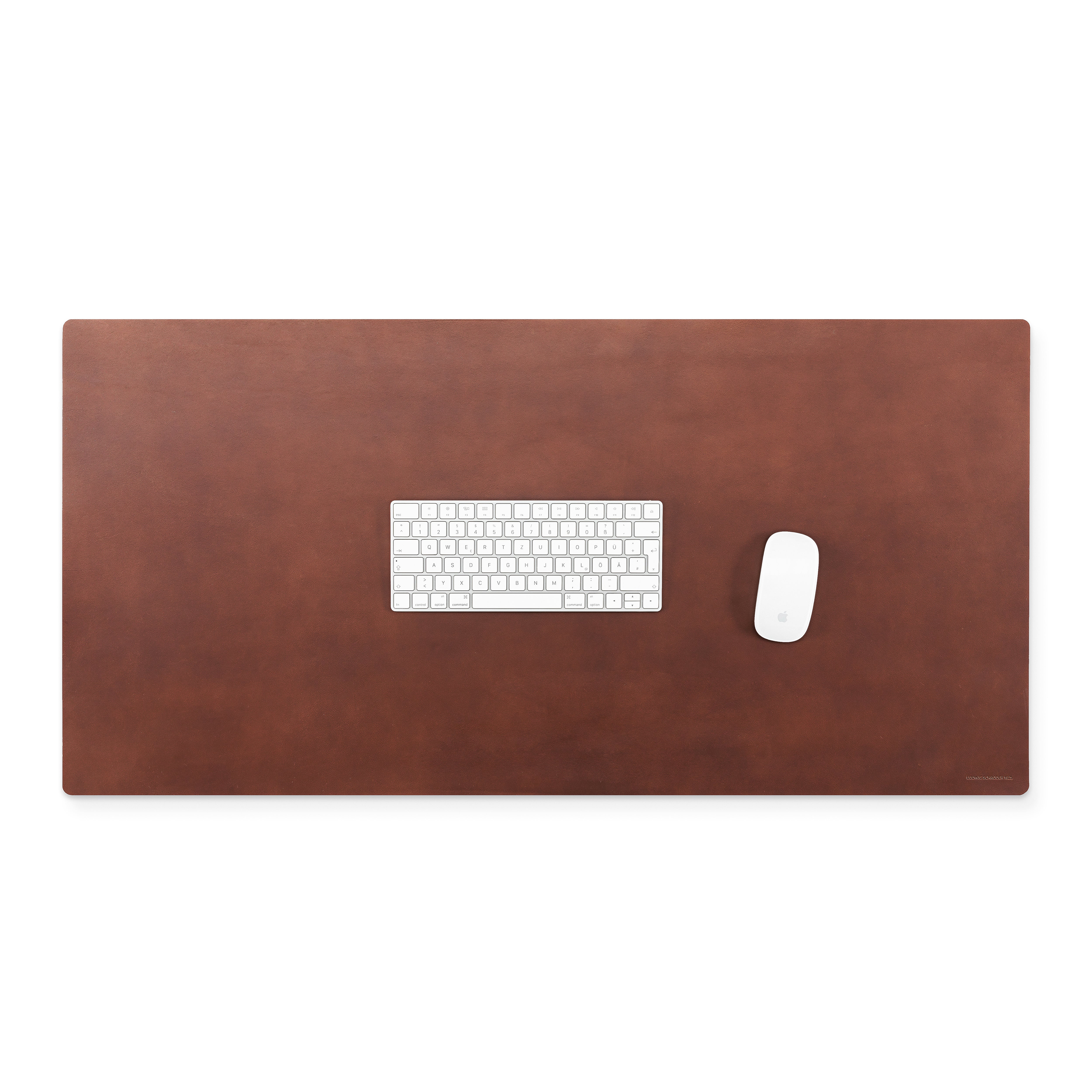 große Schreibtischunterlage aus dickem Rindleder in cognac