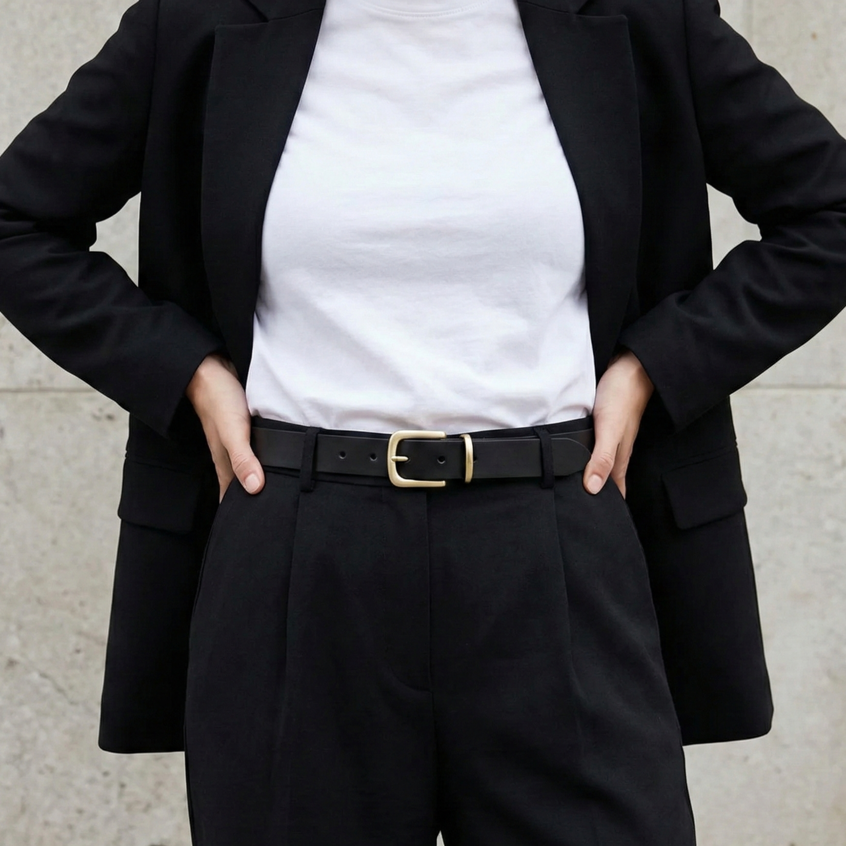 Eleganter 3cm Damengürtel „Alexandra" in Schwarz – Schmaler Gürtel mit Messingschnalle und Schlaufe, handgefertigt in Norddeutschland