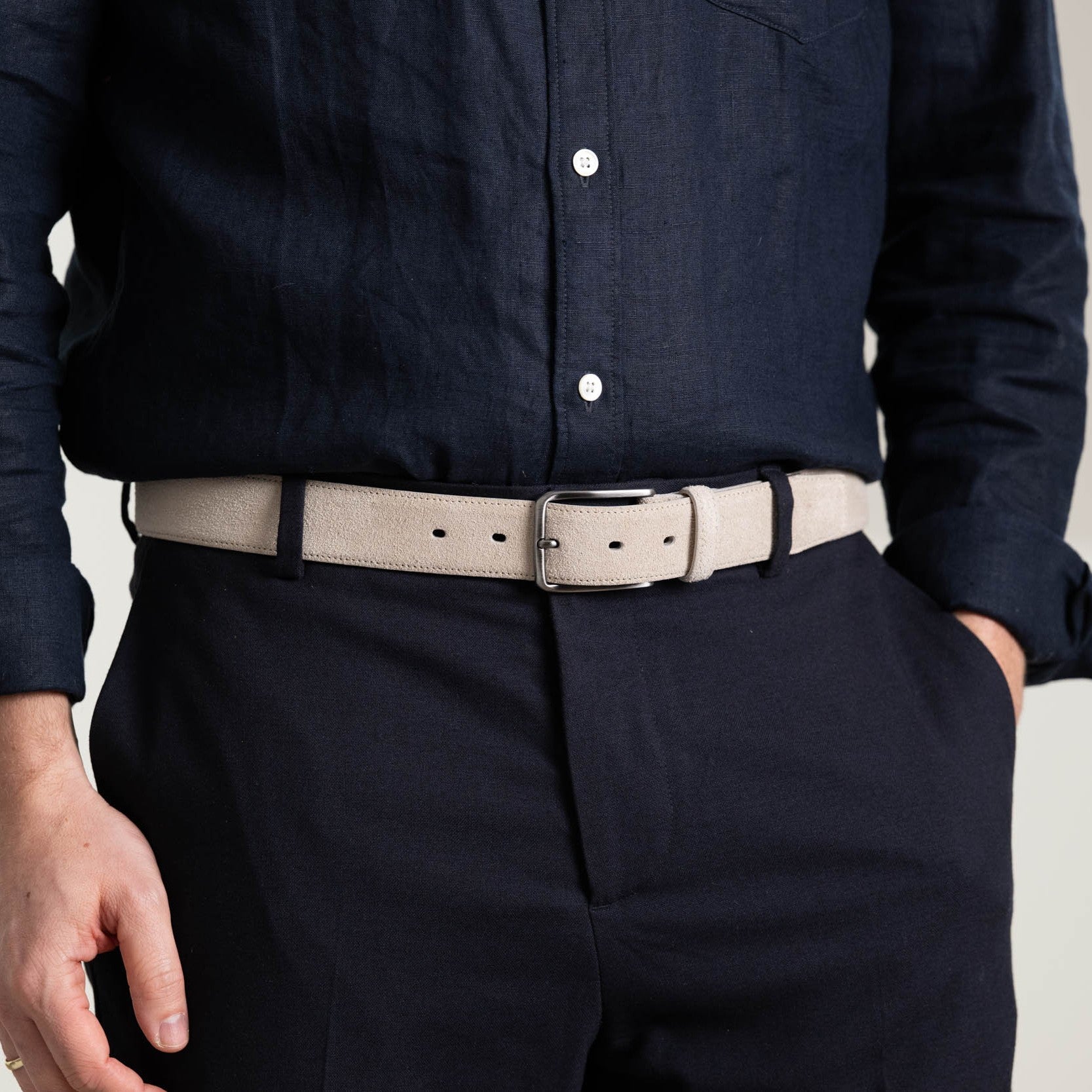 Herren Veloursleder Gürtel „Giovanni" in Hellgrau – Velours, 3,5 cm breit, handgefertigt